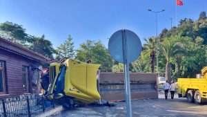 SABAH 06.00’DA MEYDANA GELEN KAZA UCUZ ATLATILDI!