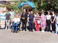 KAYMAKAM YAPICI’DAN ENGELLİLERE VEDA ZİYARETİ