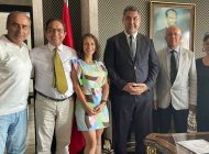 KAYMAKAM YILMAZ, EDEBİYAT, ŞİİR VE FELSEFEYE İLGİ DUYUYOR