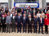 CUMHURİYET ORTAOKULU YENİ BİNASINA TÖRENLE KAVUŞTU