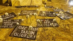 “ÇÜNKÜ DEPREMLERDE HALK OLARAK BİZ ÖLÜYORUZ!”