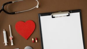 SAĞLIK POLİÇENİZİ YENİLEYECEKSENİZ BU 7 SORU SİZE…