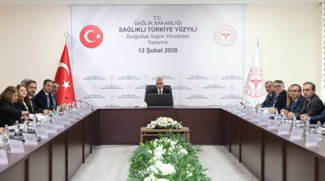 BAKAN MEMİŞOĞLU ve SAĞLIK YÖNETİCİLERİ BEUN’DA TOPLANDI