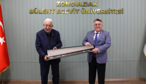 ÖZÖLÇER, ESKİ DİYANET İŞLERİ BAŞKANI YILMAZ’I AĞIRLADI