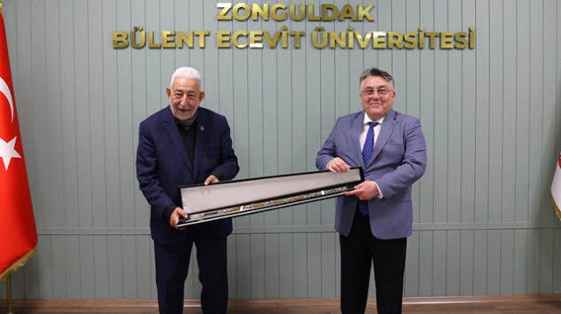 ÖZÖLÇER, ESKİ DİYANET İŞLERİ BAŞKANI YILMAZ’I AĞIRLADI