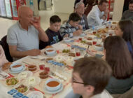 EREĞLİ’DE ÜÇ KUŞAĞI BULUŞTURAN ANLAMLI İFTAR PROGRAMI