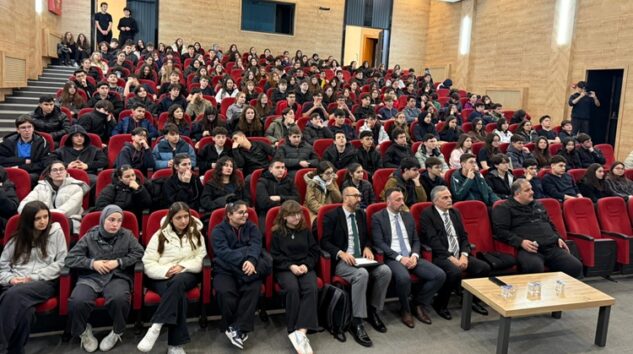 ‘YAPAY ZEKA VE ETİK’ SÖYLEŞİSİ İLGİ GÖRDÜ