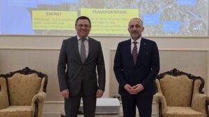 DEMİR, RUSYA İLE BÖLGESEL İŞ BİRLİĞİ KAPISINI ARALIYOR