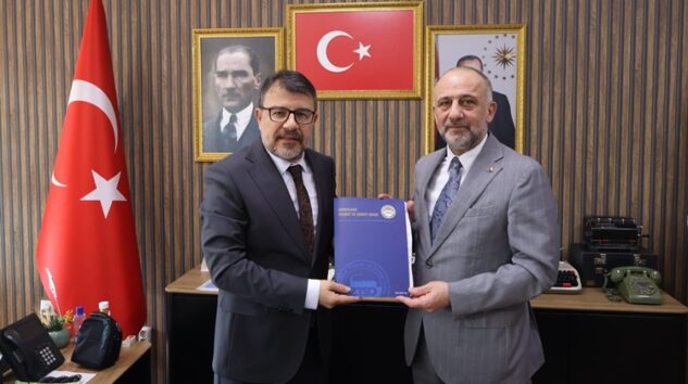 DEMİR: “SEKTÖREL ÇEŞİTLİLİK KOZLU OSB İLE SÜRECEK”