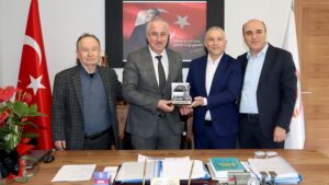 DEMİR’DEN KARAYILMAZ VE KARAVELİ’YE ZİYARET