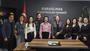 VALİ EŞİNDEN KADIN DAYANIŞMASINI VURGULAYAN ZİYARET