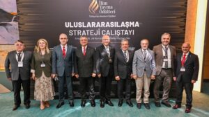 REKTÖR ÖZÖLÇER ULUSLARARASILAŞMA ÇALIŞTAYINA KATILDI