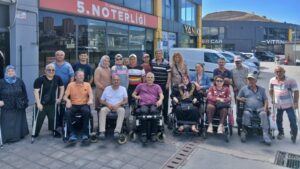 ENGELLİLER ÜCRETSİZ ULAŞIM HAKKI İÇİN YARGIYA GİDİYOR