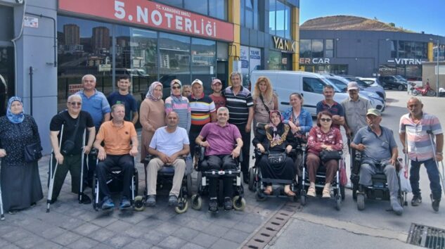 ENGELLİLER ÜCRETSİZ ULAŞIM HAKKI İÇİN YARGIYA GİDİYOR