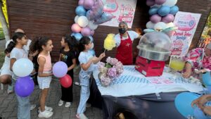 PAMUK ŞEKERİ, YÜZ BOYAMA, BALON VE  PALYAÇO…