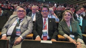 REKTÖR ÖZÖLÇER İLETİŞİM ŞÛRASI’NA KATILDI