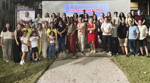 KEAL MEZUNLARI #HEPBİRLİKTEKEALMED ETKİNLİĞİNDE BULUŞTU
