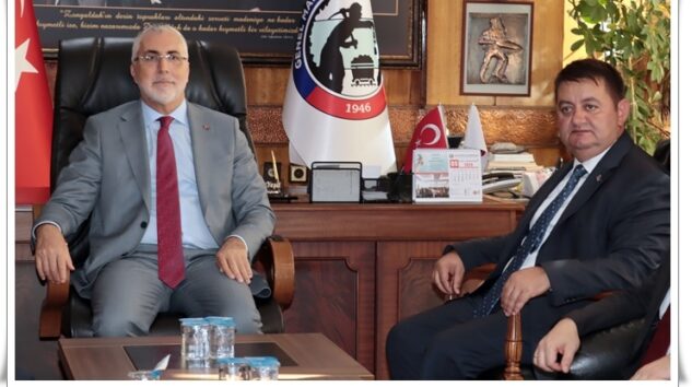ÇALIŞMA BAKANI IŞIKHAN GMİS’İ ZİYARET ETTİ