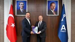 AĞIRALİOĞLU’NDAN NİTELİKLİ GAZETECİLİK VURGUSU