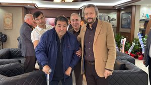 BALCI’YA YENİ DÖNEM ZİYARETLERİ YOĞUN İLGİYLE SÜRÜYOR